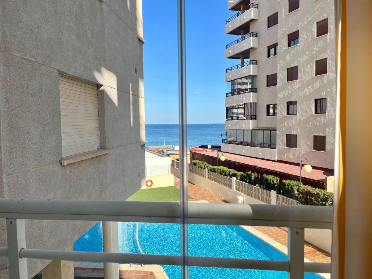 Apartment On The Beach With Parking And Pool Calpe Exterior photo